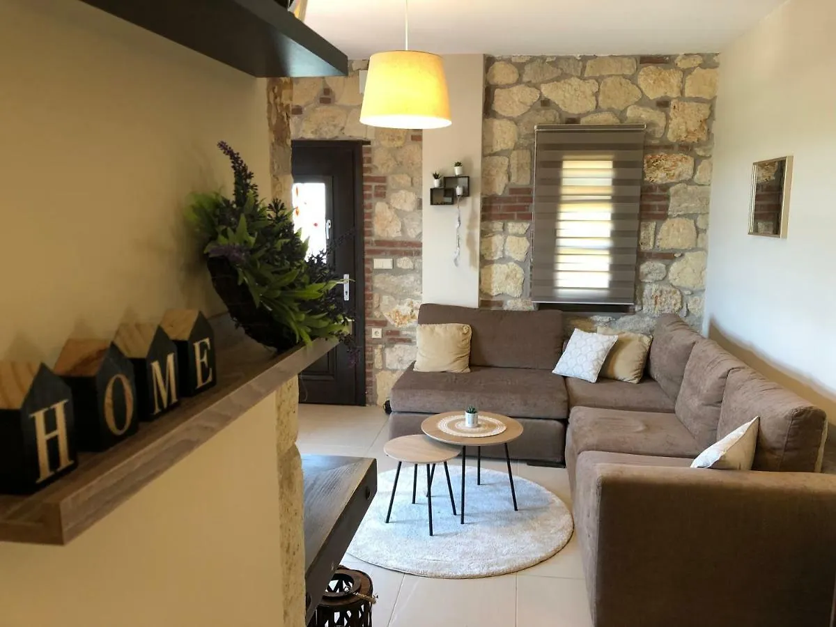 Holiday home Holliday Stone Villa